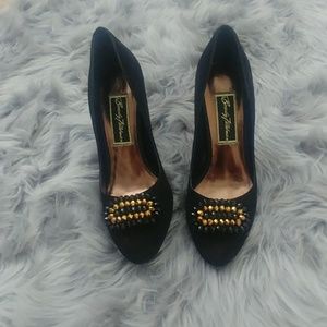 Beverly Feldman Black heels